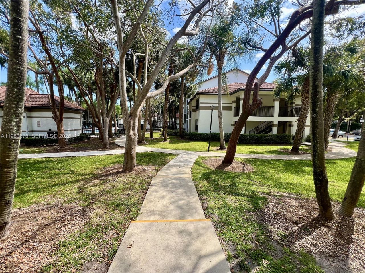 640 S Park Rd, Unit 12-4, Hollywood, FL 33021 Photo