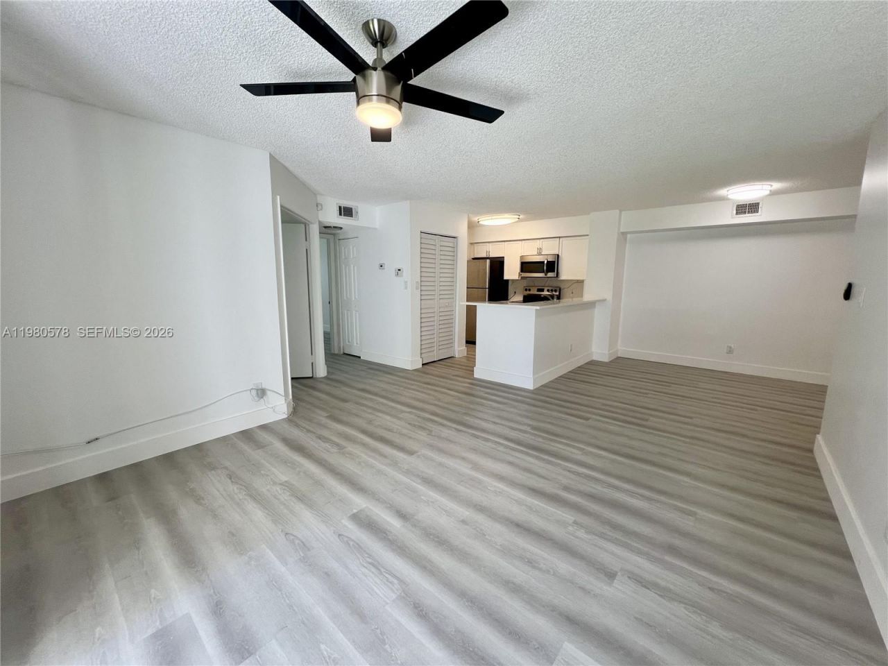 640 S Park Rd, Unit 12-4, Hollywood, FL 33021 Photo
