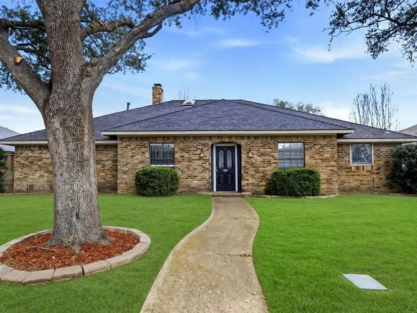 1329 Mackie Drive , Richardson, TX 75081