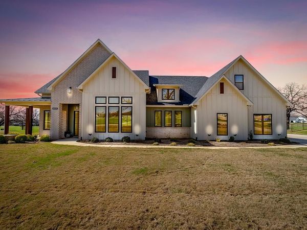 2001 Pinetree Post , Weatherford, TX 76087