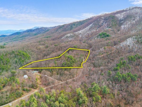 4046 Forest Trails Drive, Sevierville, TN 37876