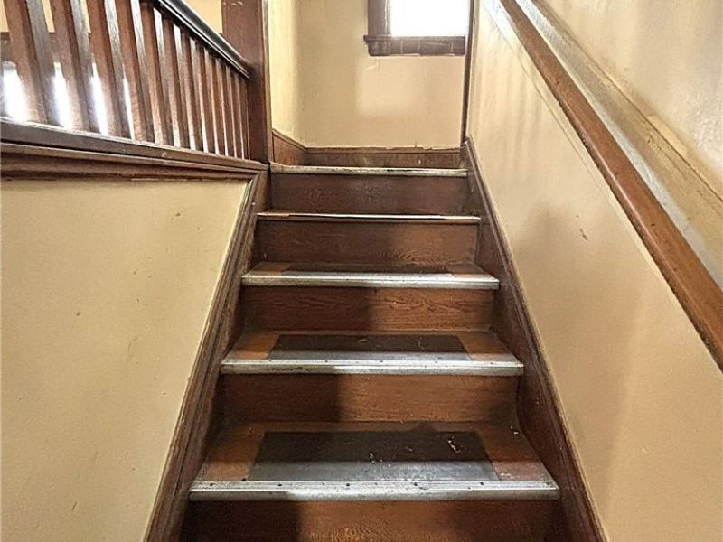 4225 E 128th Street , Cleveland, OH 44105 Photo 7