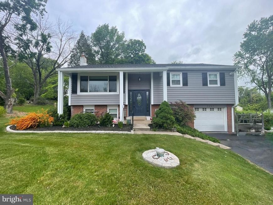 1669 Briarwood Lane, Pottstown, PA 19464 Main Photo