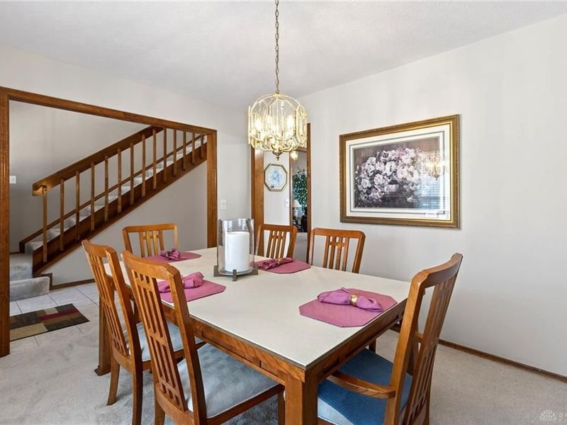 8767 Deer Valley Drive, Dayton, OH 45424 Photo 11