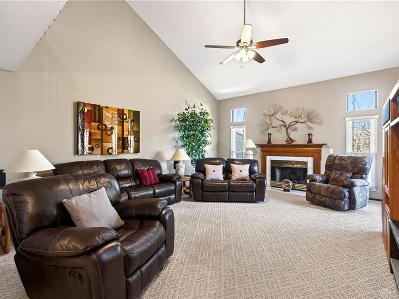 8767 Deer Valley Drive, Dayton, OH 45424 Photo 13