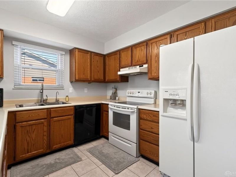 8767 Deer Valley Drive, Dayton, OH 45424 Photo 25