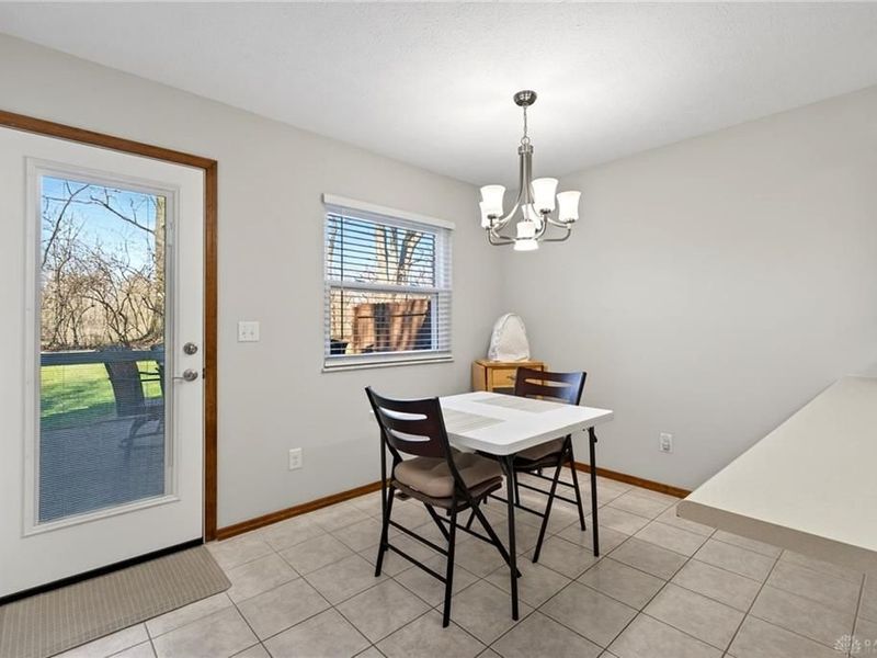 8767 Deer Valley Drive, Dayton, OH 45424 Photo 28