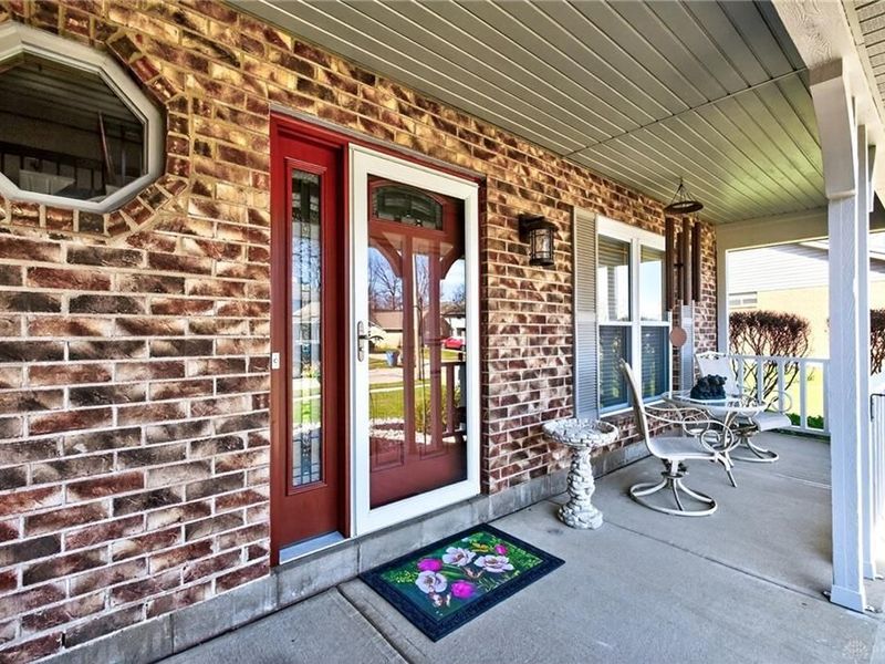 8767 Deer Valley Drive, Dayton, OH 45424 Photo 4