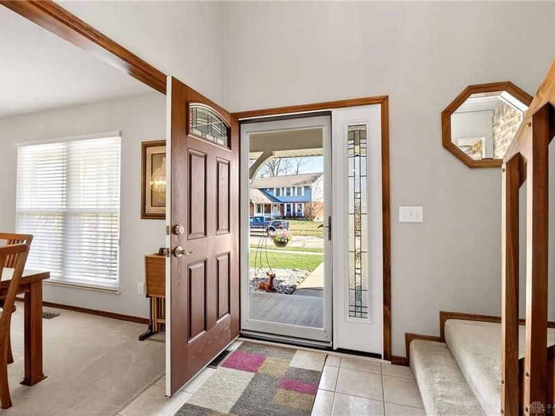 8767 Deer Valley Drive, Dayton, OH 45424 Photo 6