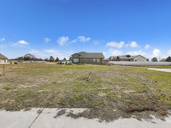 563 Moonbeam Way, Twin Falls, ID 83301