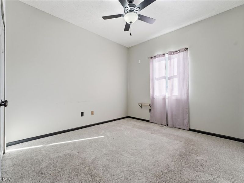 1516 Wisteria Avenue SW, Hartville, OH 44632 Photo 23