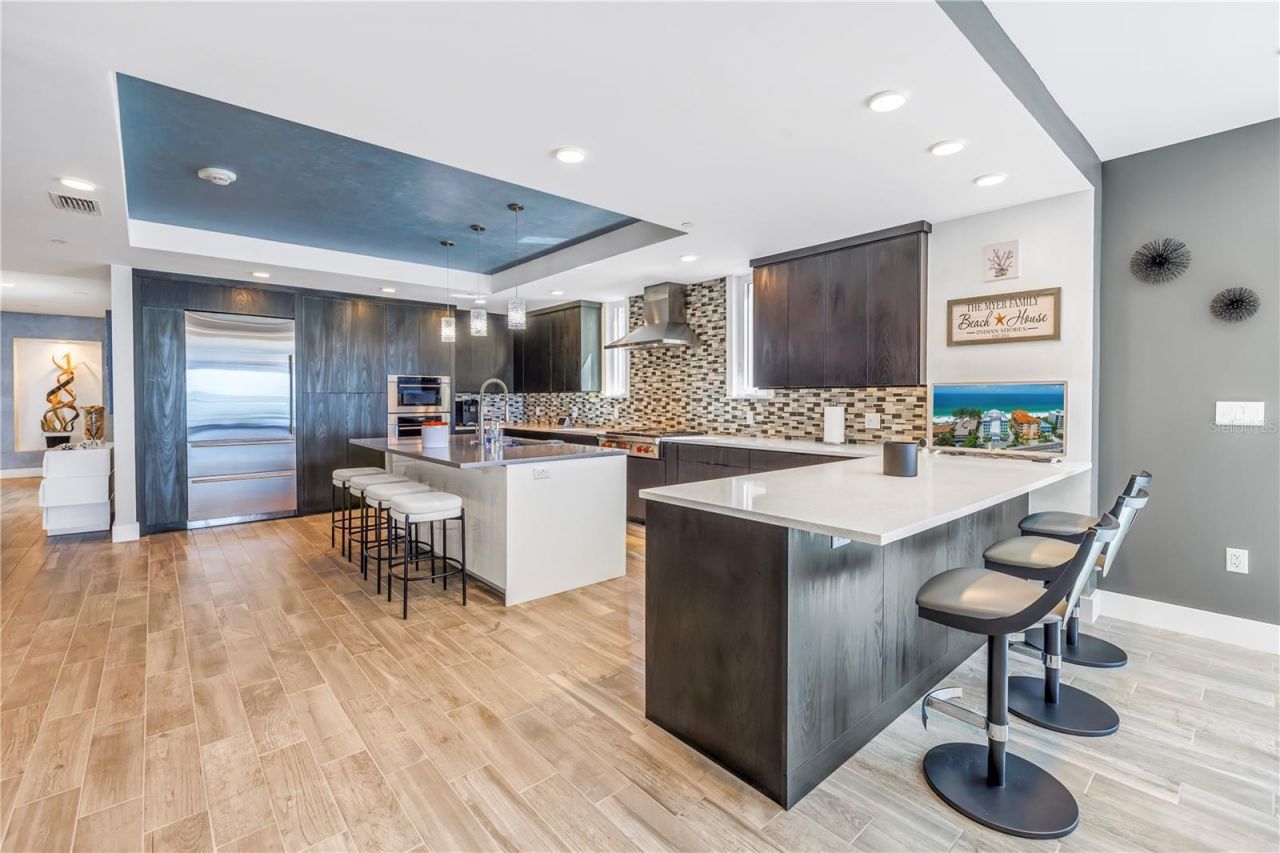 19816 Gulf Boulevard, Unit 201, Indian Shores, FL 33785 Photo