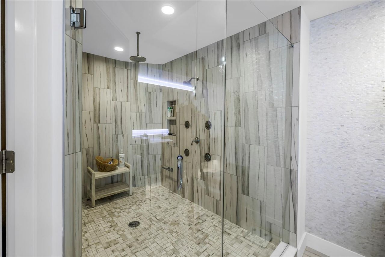 19816 Gulf Boulevard, Unit 201, Indian Shores, FL 33785 Photo