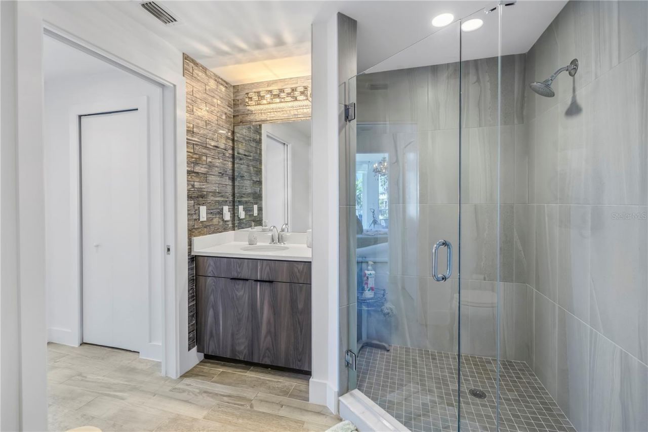 19816 Gulf Boulevard, Unit 201, Indian Shores, FL 33785 Photo