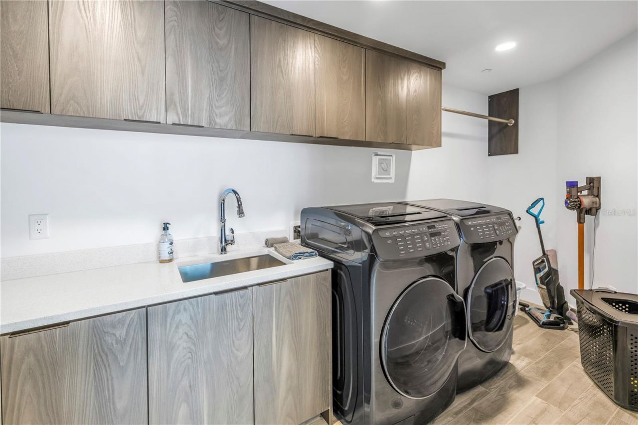 19816 Gulf Boulevard, Unit 201, Indian Shores, FL 33785 Photo