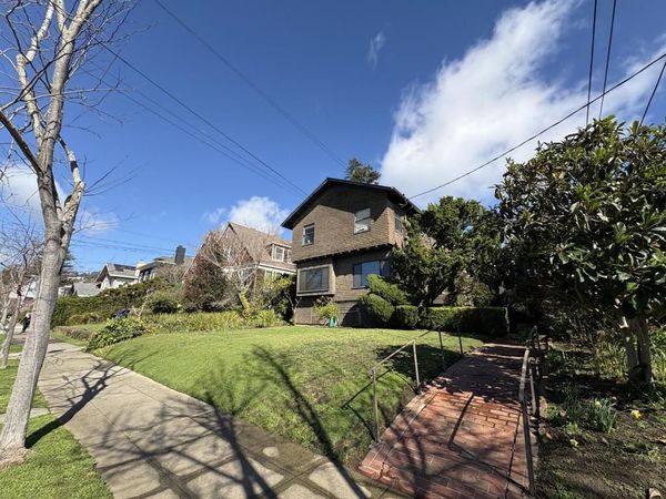 2629 Piedmont Avenue, Unit E, Berkeley, CA 94704