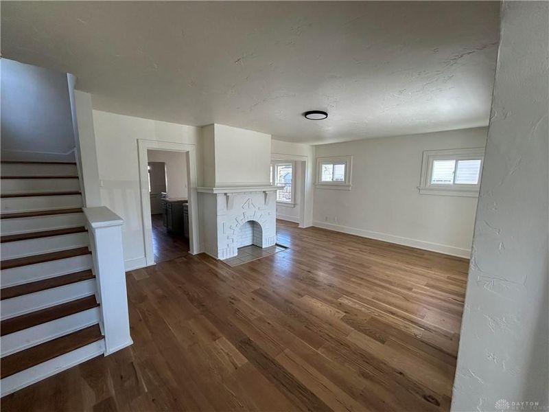 53 E Beechwood Avenue, Dayton, OH 45405 Photo 2