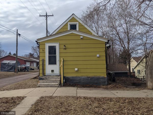 408 11th Street S, New Ulm, MN 56073