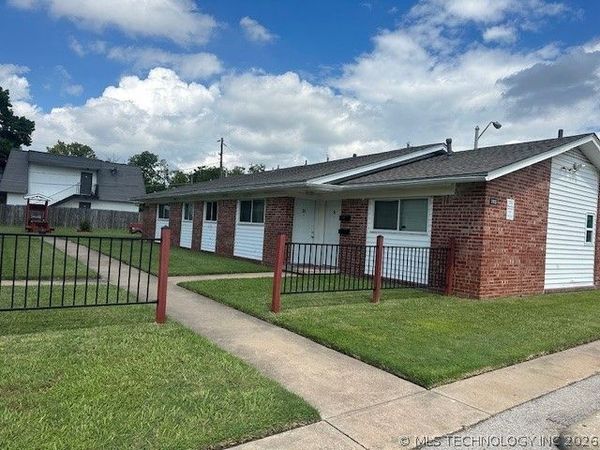 9909 E 12th Street, Tulsa, OK 74128