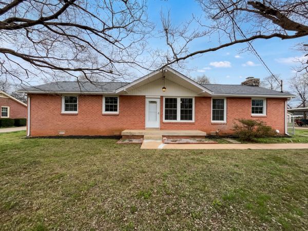 1110 Olympia Pl, Murfreesboro, TN 37130