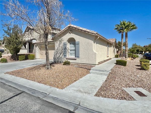 584 Playa Linda Place, Las Vegas, NV 89138