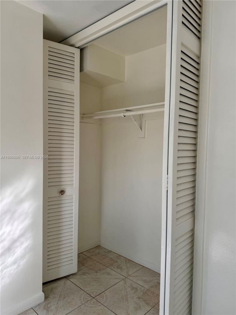 16701 NE 14th Ave, Unit 212, Miami, FL 33162 Photo