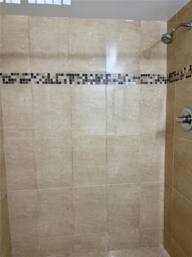 16701 NE 14th Ave, Unit 212, Miami, FL 33162 Photo