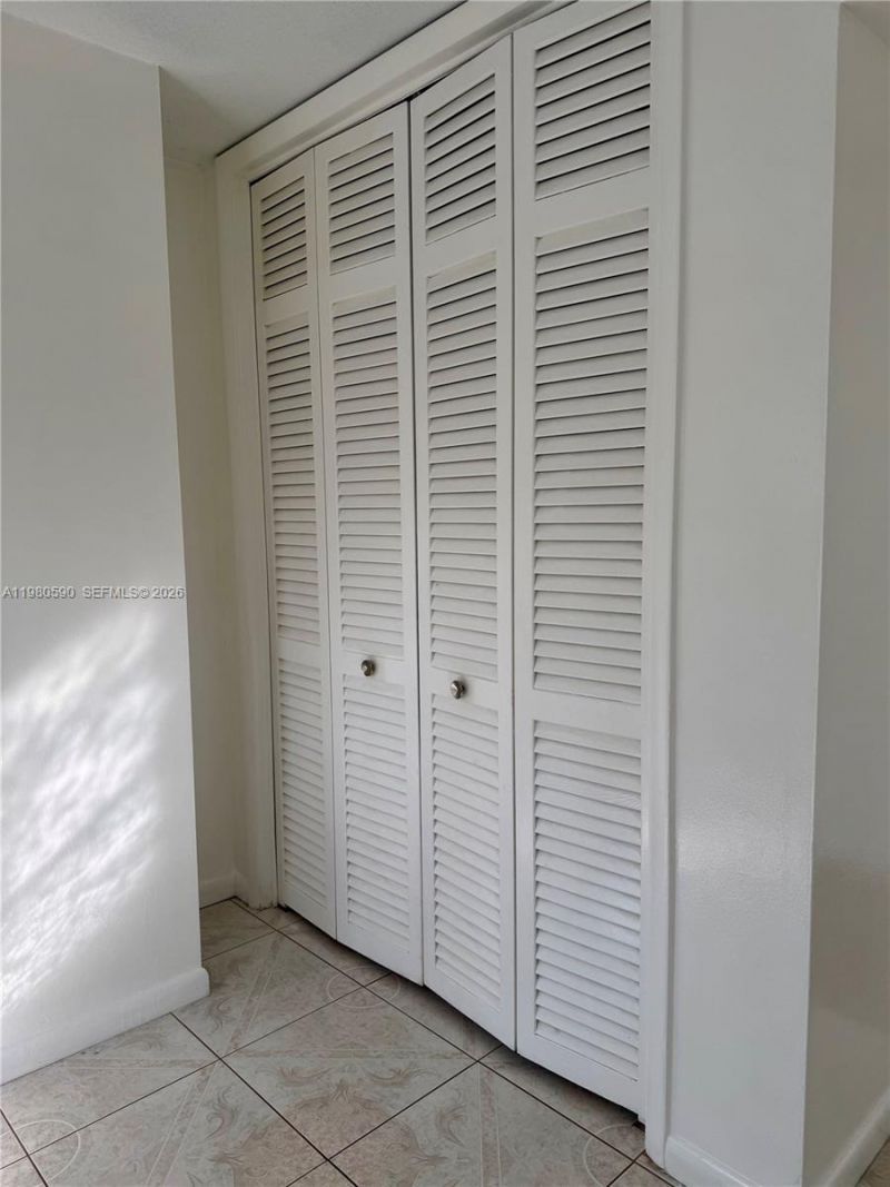 16701 NE 14th Ave, Unit 212, Miami, FL 33162 Photo