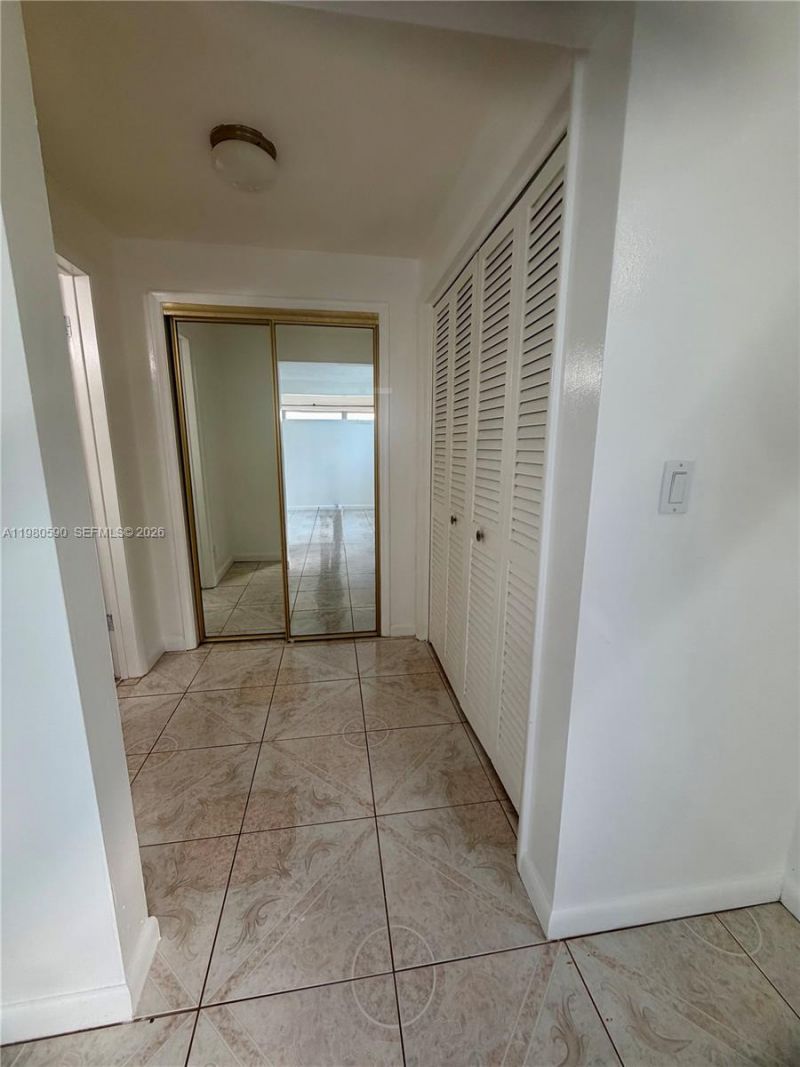 16701 NE 14th Ave, Unit 212, Miami, FL 33162 Photo