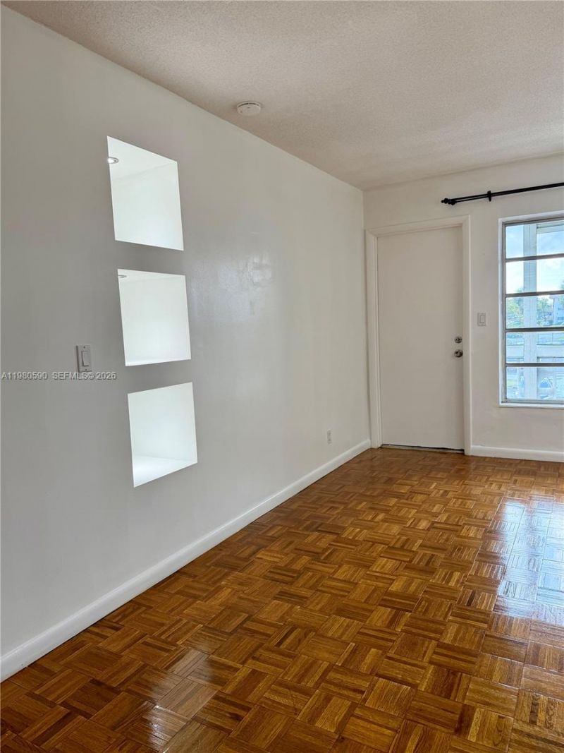 16701 NE 14th Ave, Unit 212, Miami, FL 33162 Photo