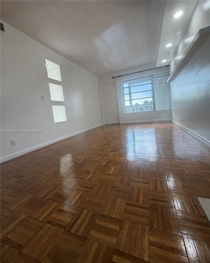 16701 NE 14th Ave, Unit 212, Miami, FL 33162 Photo