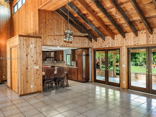 8535 SE May Ter, Hobe Sound, FL 33455