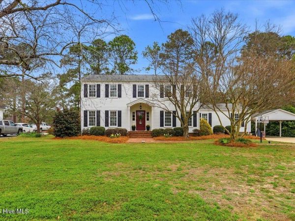 206 Ramblewood Drive , Mount Olive, NC 28365