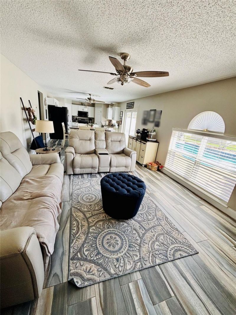 307 Velveteen Place, Chuluota, FL 32766 Photo