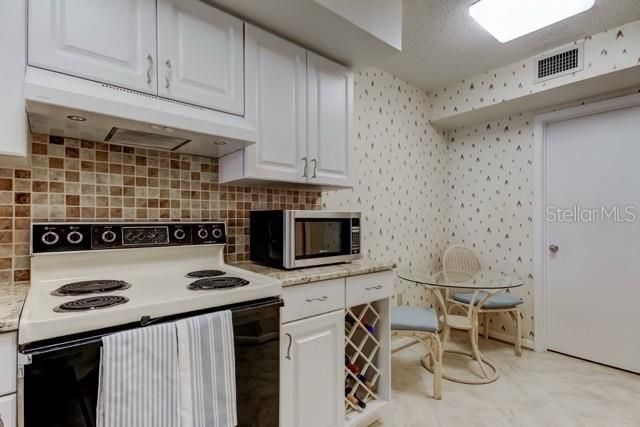 5155 Isla Key Boulevard S, Unit 301, Saint Petersburg, FL 33715 Photo