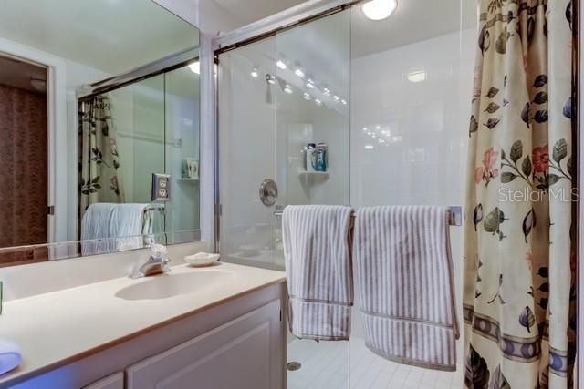 5155 Isla Key Boulevard S, Unit 301, Saint Petersburg, FL 33715 Photo