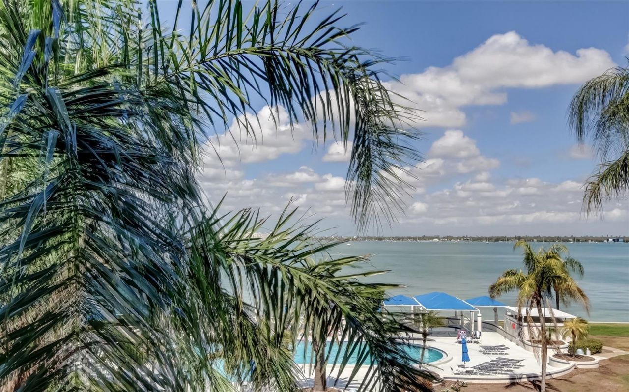 5155 Isla Key Boulevard S, Unit 301, Saint Petersburg, FL 33715 Photo