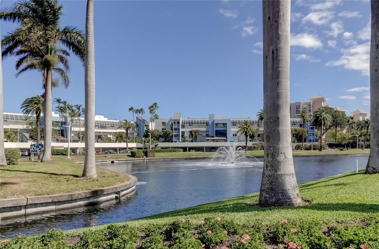 5155 Isla Key Boulevard S, Unit 301, Saint Petersburg, FL 33715 Photo