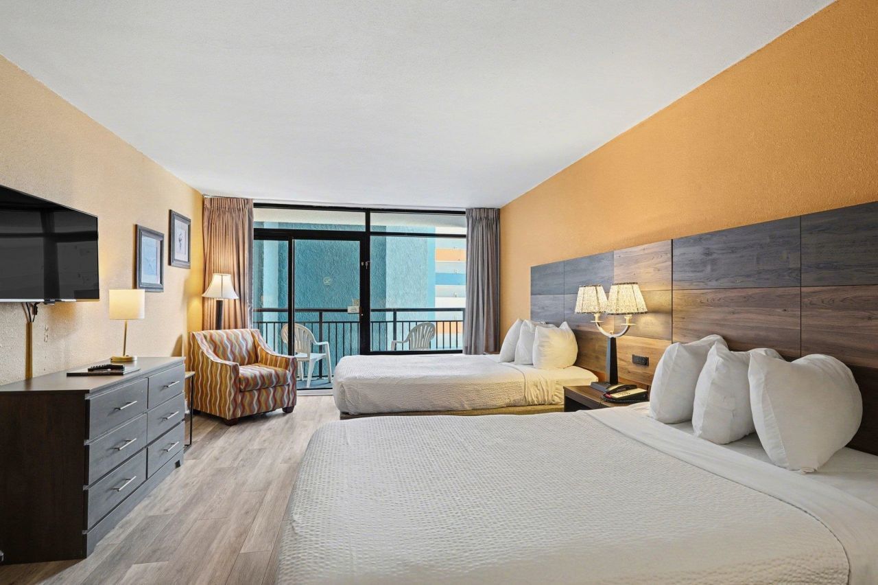 1501 S Ocean Blvd. Photo 11