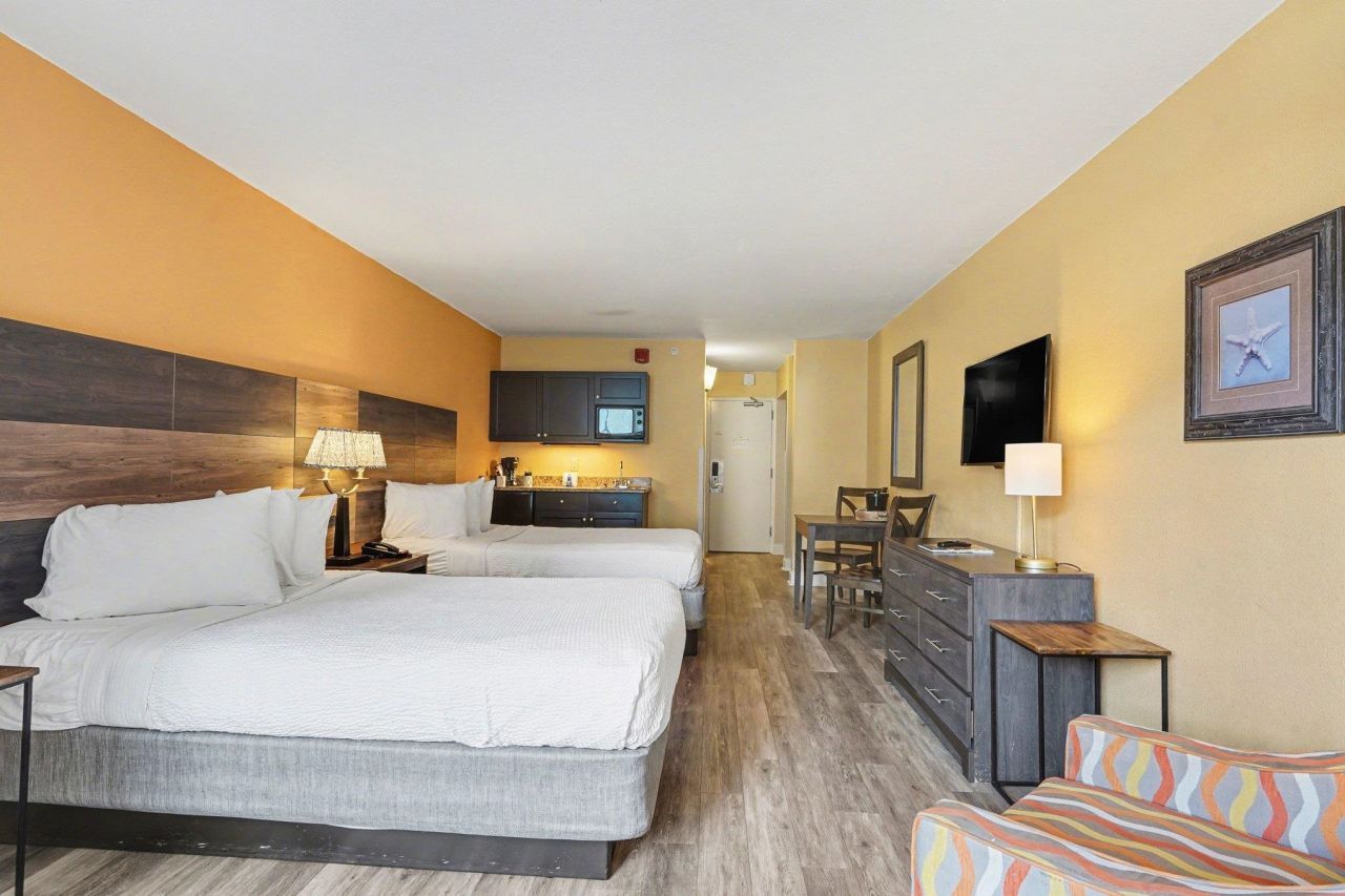 1501 S Ocean Blvd. Photo 12