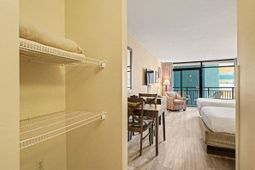 1501 S Ocean Blvd. photo 4