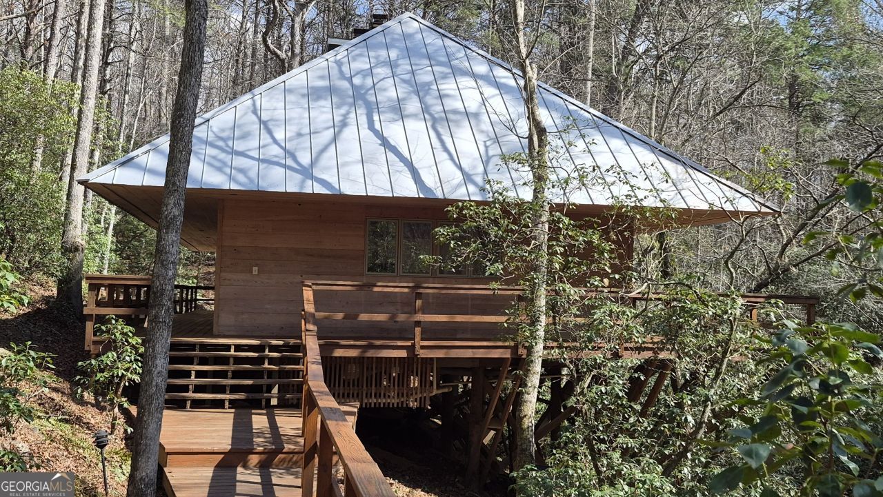 122 Lost Habersham Valley Drive, Clarkesville, GA 30523 Main Photo