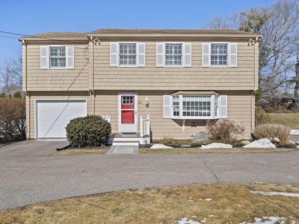 568 Webster St, Marshfield, MA 02050