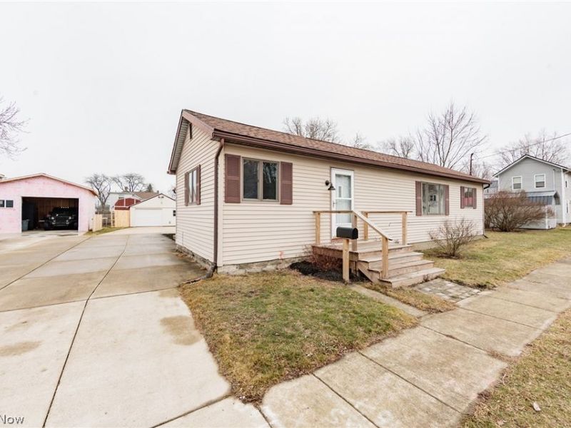 24 Baker Street, Norwalk, OH 44857 Photo 2