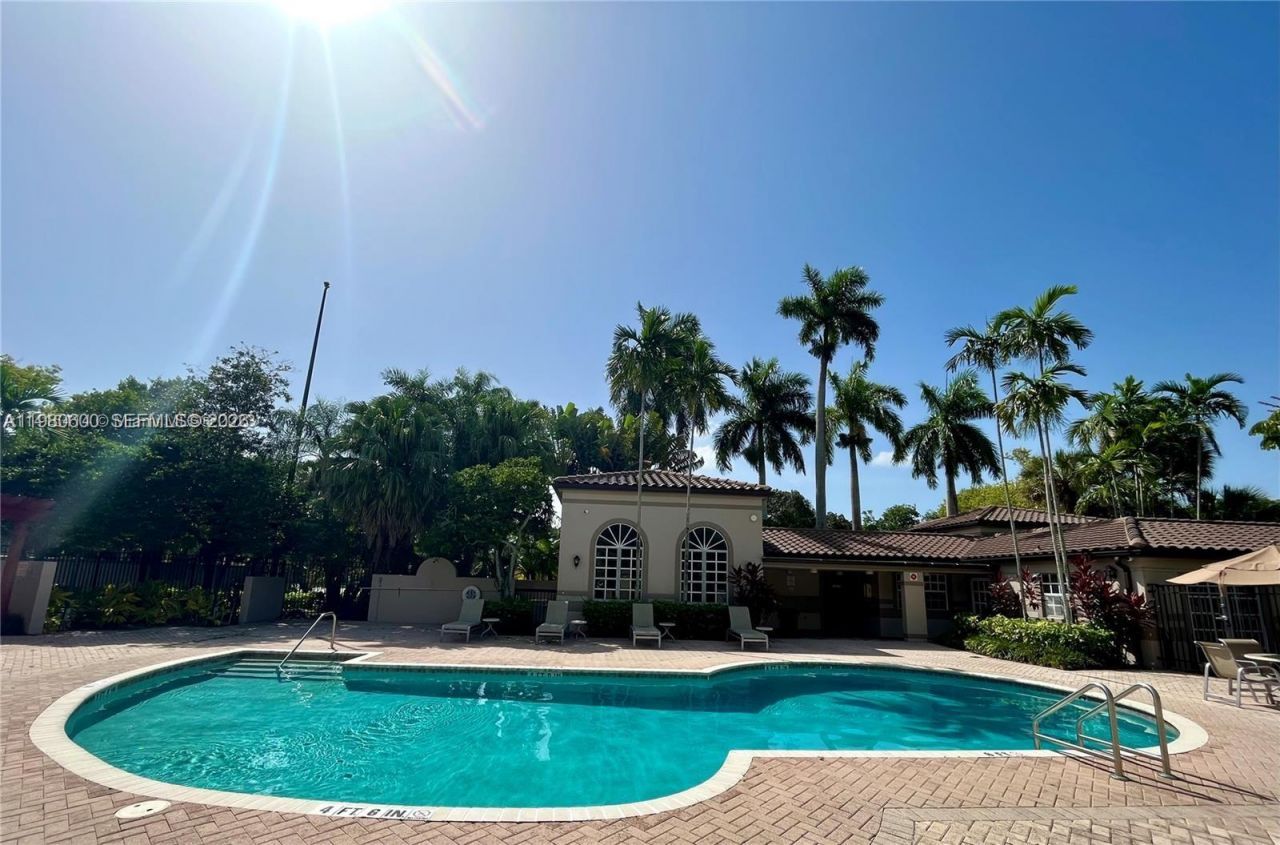 9945 Nob Hill Pl, Unit 9945, Sunrise, FL 33351 Photo