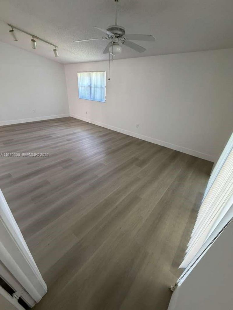 9945 Nob Hill Pl, Unit 9945, Sunrise, FL 33351 Photo