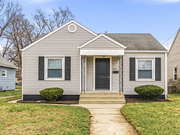 2022 Hollywood Place, South Bend, IN 46616