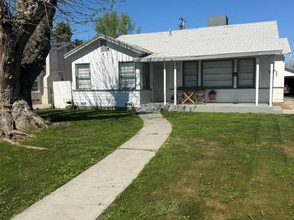 1912 Lester Street, Bakersfield, CA 93304