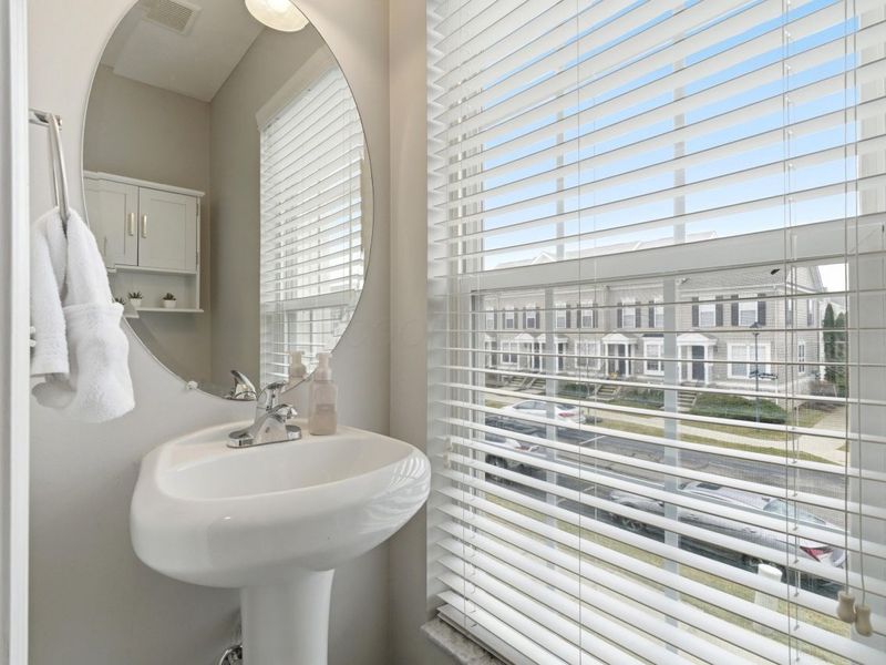 5282 Royal Arch Cascade Drive, Dublin, OH 43016 Photo 12