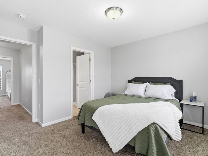 5282 Royal Arch Cascade Drive, Dublin, OH 43016 Photo 16